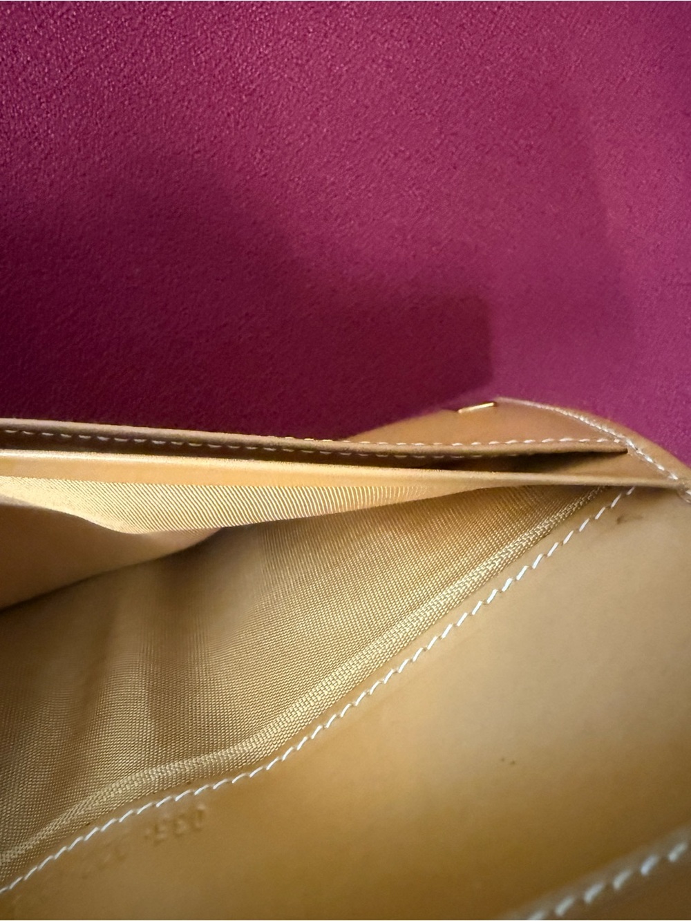 Vintage Gucci Wallet - Picture 7 of 10